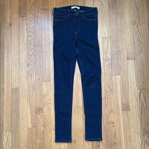 Abercrombie and fitch skinny jeans 2R 26/31